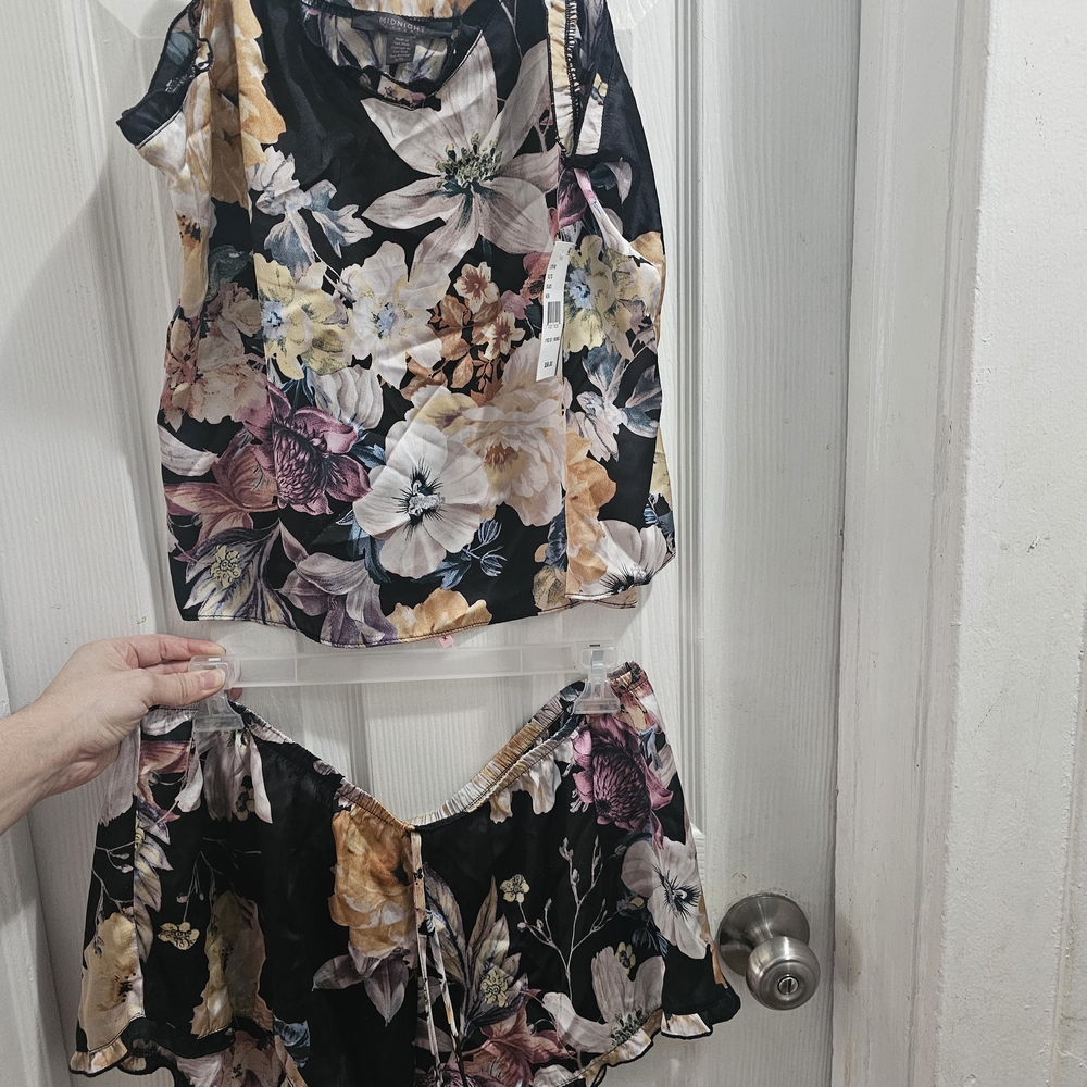 Midnight Bakery Women's Floral Sleep Shorts - Black New With Tags Size Xl